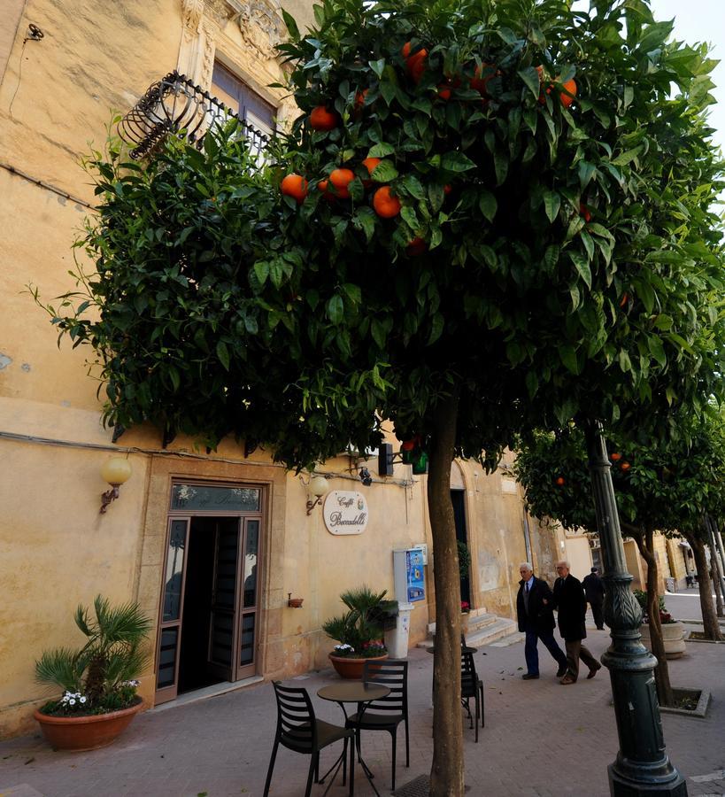 サンブーカ・ディ・シチーリア Il Cortile Del Marchese Beccadelli Bed & Breakfast エクステリア 写真
