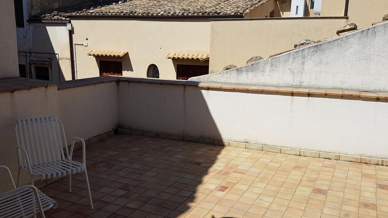サンブーカ・ディ・シチーリア Il Cortile Del Marchese Beccadelli Bed & Breakfast エクステリア 写真